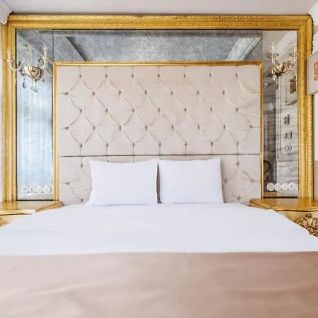 Superb In Historic Mansion In Beylerbeyi Apartman *