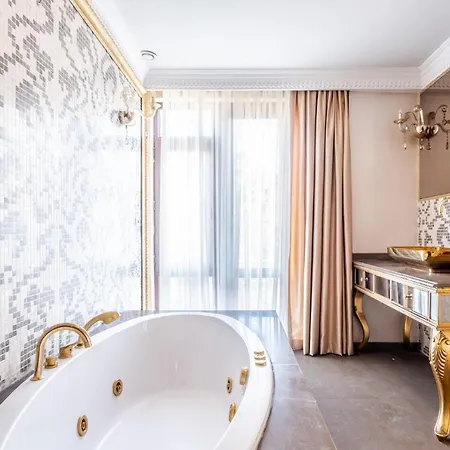 Superb In Historic Mansion In Beylerbeyi Appartement *